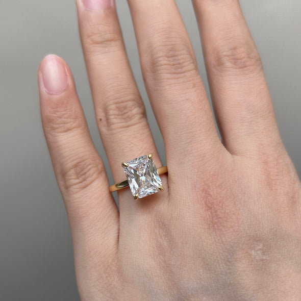 Stunning Radiant Cut Engagement Ring In Sterling Silver