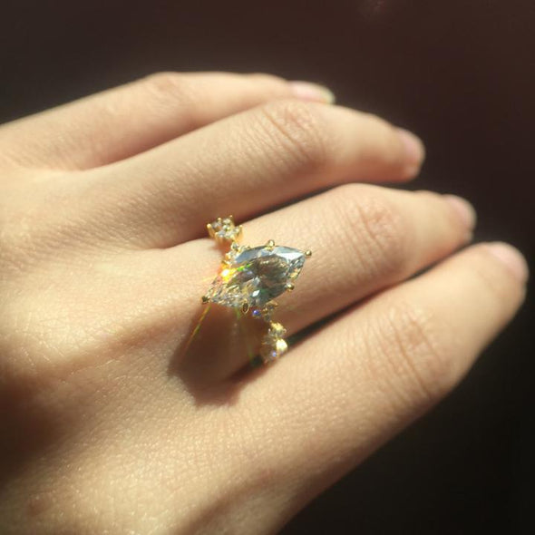 Shape of Flower Marquise Cut Engagement Ring